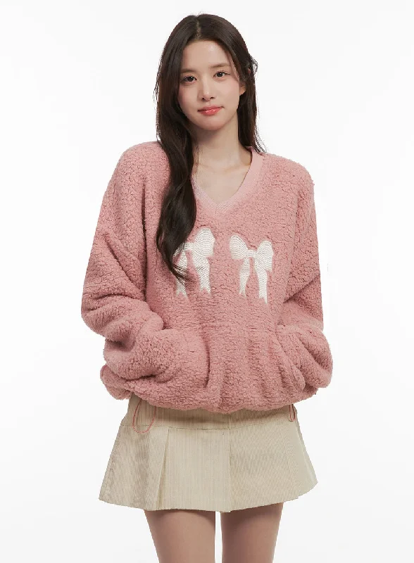 High-Fashion SweatshirtsFurry Sweetheart Ribbon Sweatshirt IJ510